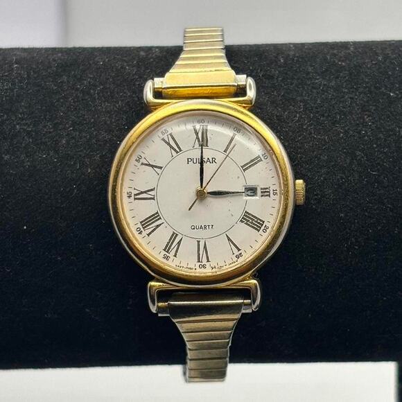 Vintage gold pulsar watch - Picture 1 of 3